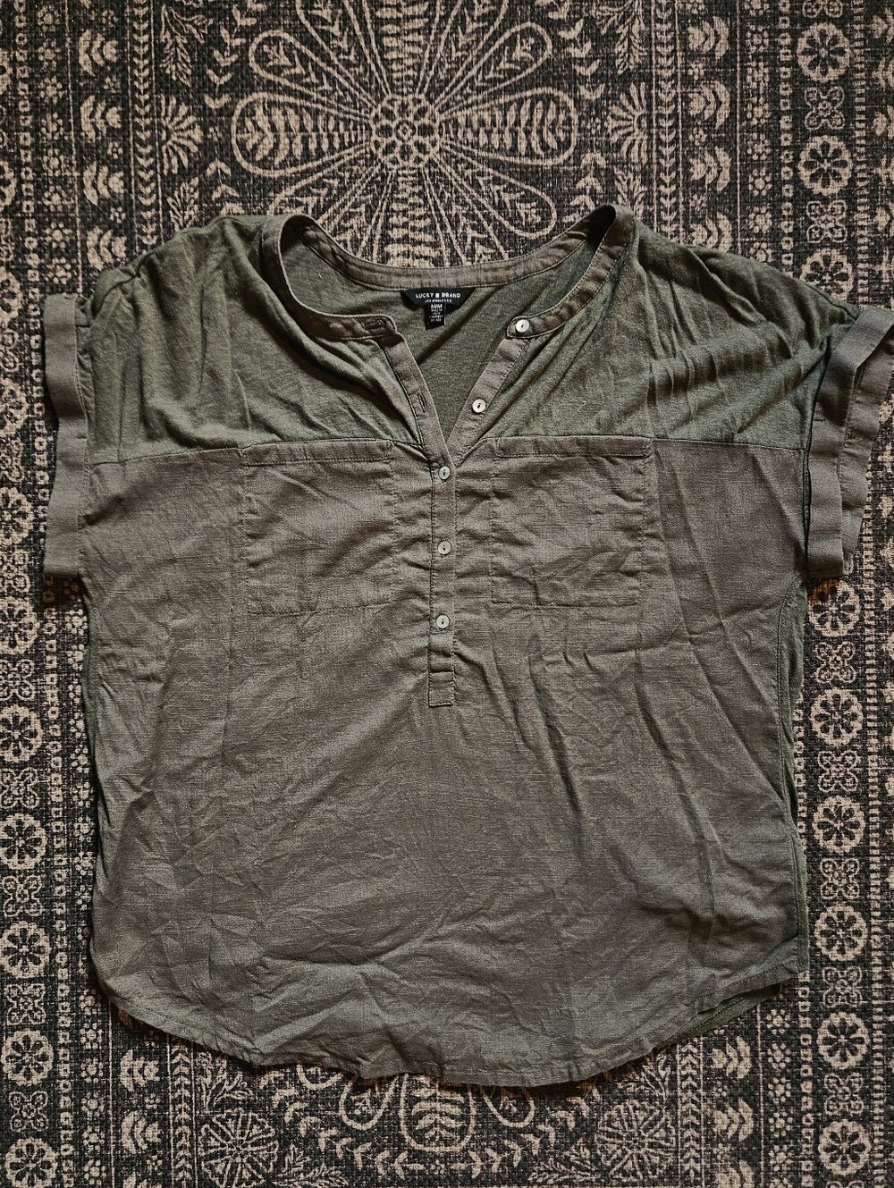 Lucky Brand Olive Short-Sleeve Button-Front Top - Picture 3 of 5